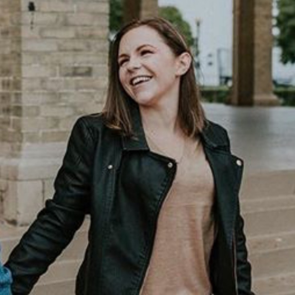 Meet your Posher, Amanda